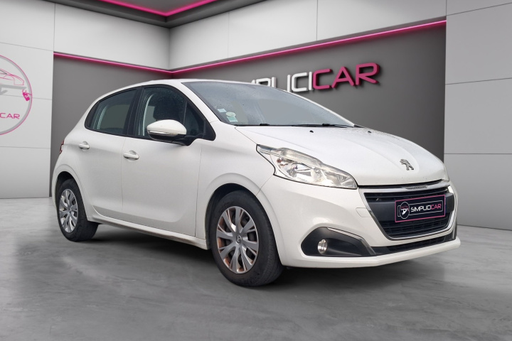 PEUGEOT 208 BUSINESS
