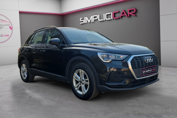 AUDI Q3 35 TFSI 150 STRONIC