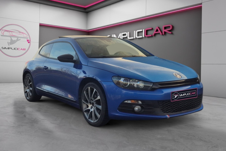 VOLKSWAGEN SCIROCCO